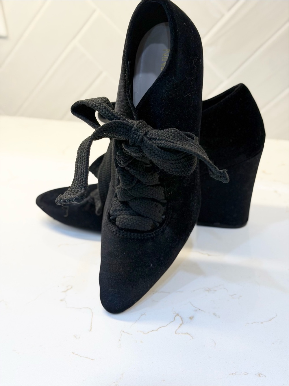 NINE WEST BLACK VELVET LACE-UP BLOCK HEEL BOOTIES